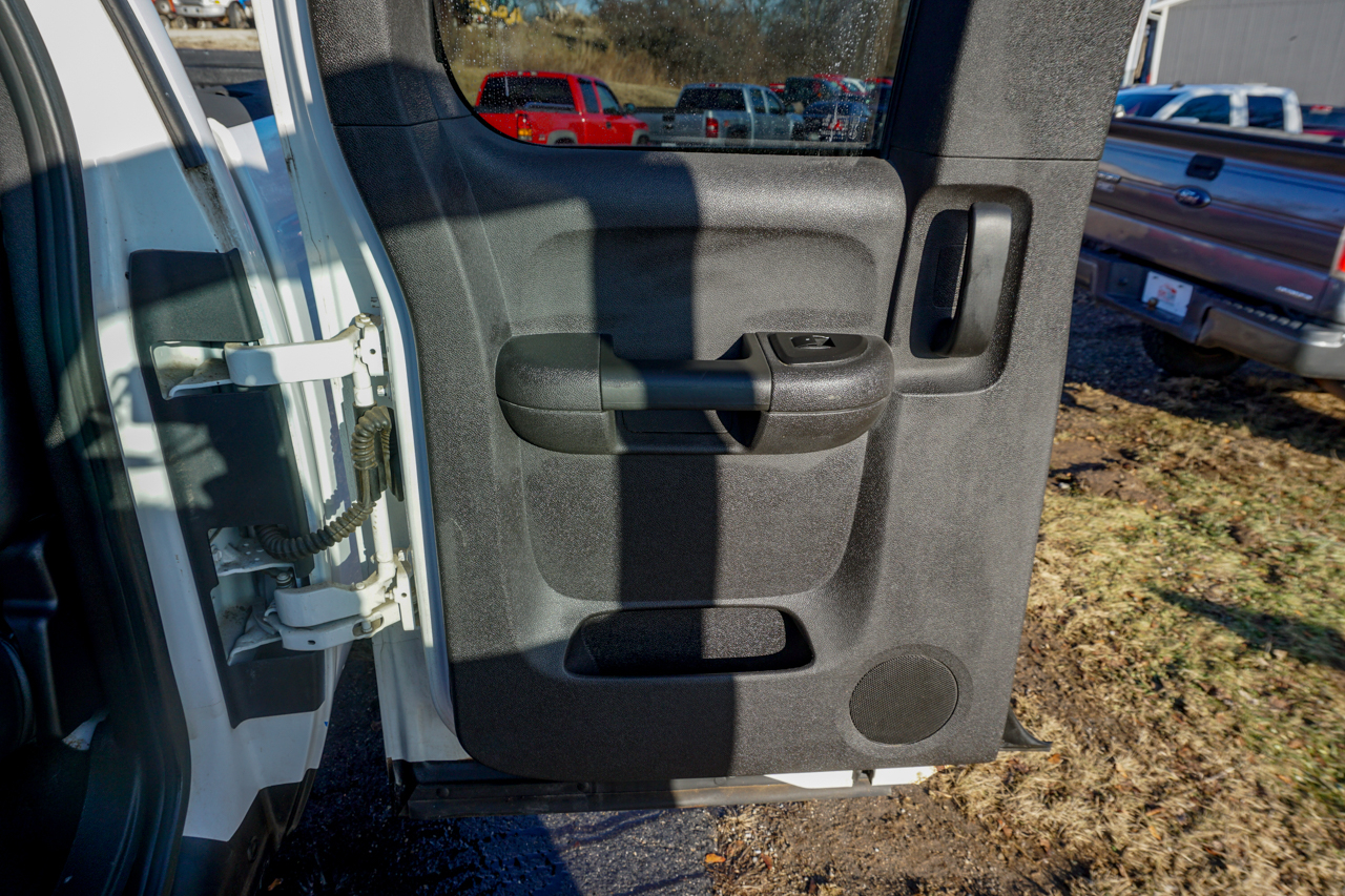 Chevrolet Silverado 2500HD 4WD Ext Cab 143.5" LT 2009