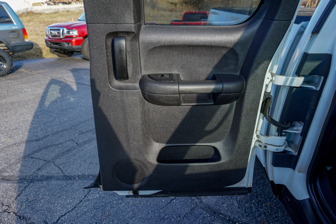 Chevrolet Silverado 2500HD 4WD Ext Cab 143.5" LT 2009