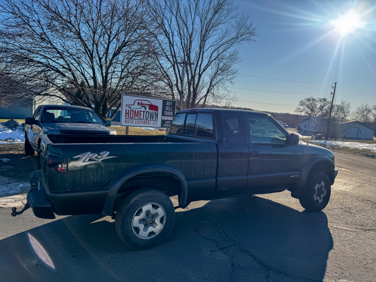 Chevrolet S-10 Ext Cab 123" WB 4WD LS 2002