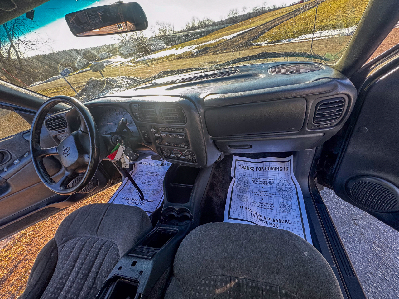 Chevrolet S-10 Ext Cab 123" WB 4WD LS 2002