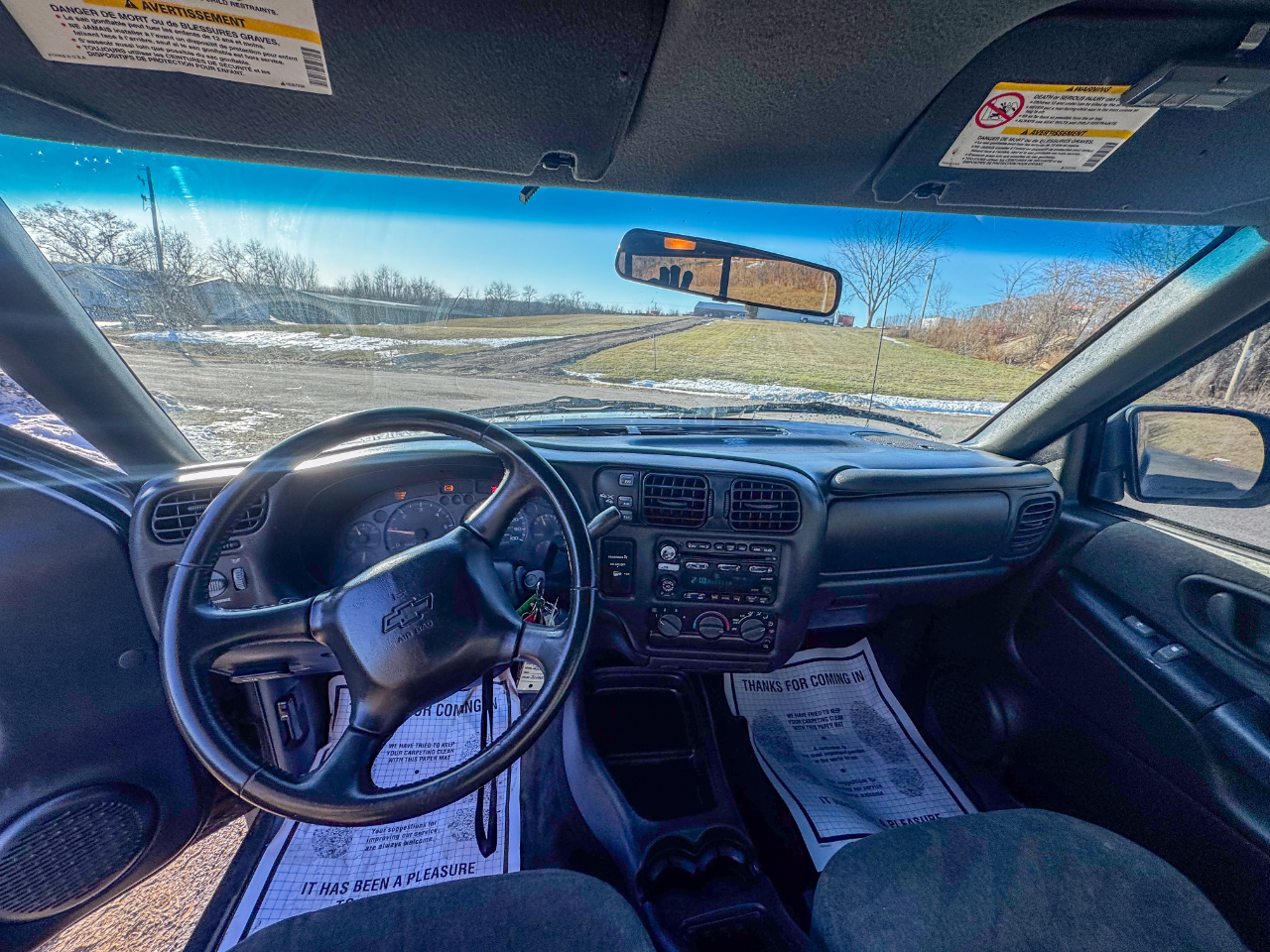 Chevrolet S-10 Ext Cab 123" WB 4WD LS 2002