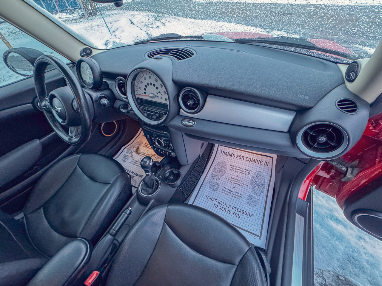 MINI Cooper Hardtop 2dr Cpe 2011