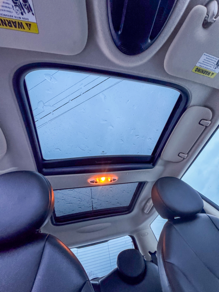 MINI Cooper Hardtop 2dr Cpe 2011