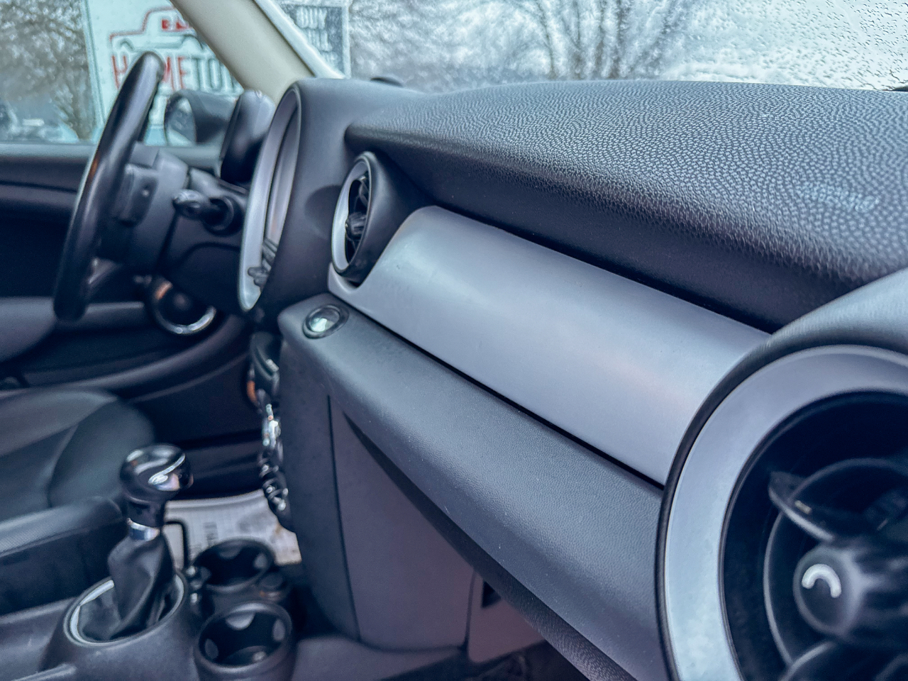 MINI Cooper Hardtop 2dr Cpe 2011