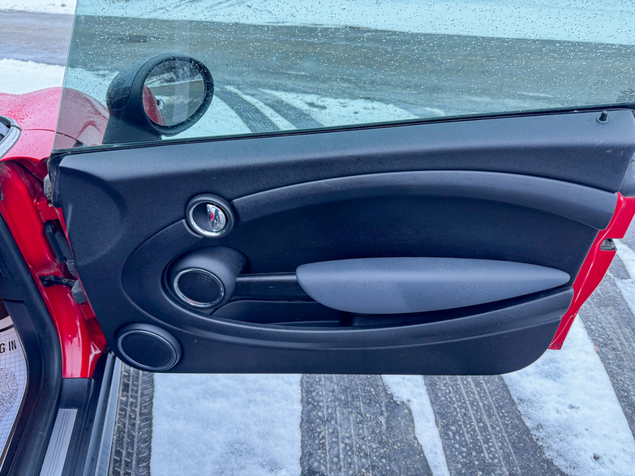 MINI Cooper Hardtop 2dr Cpe 2011