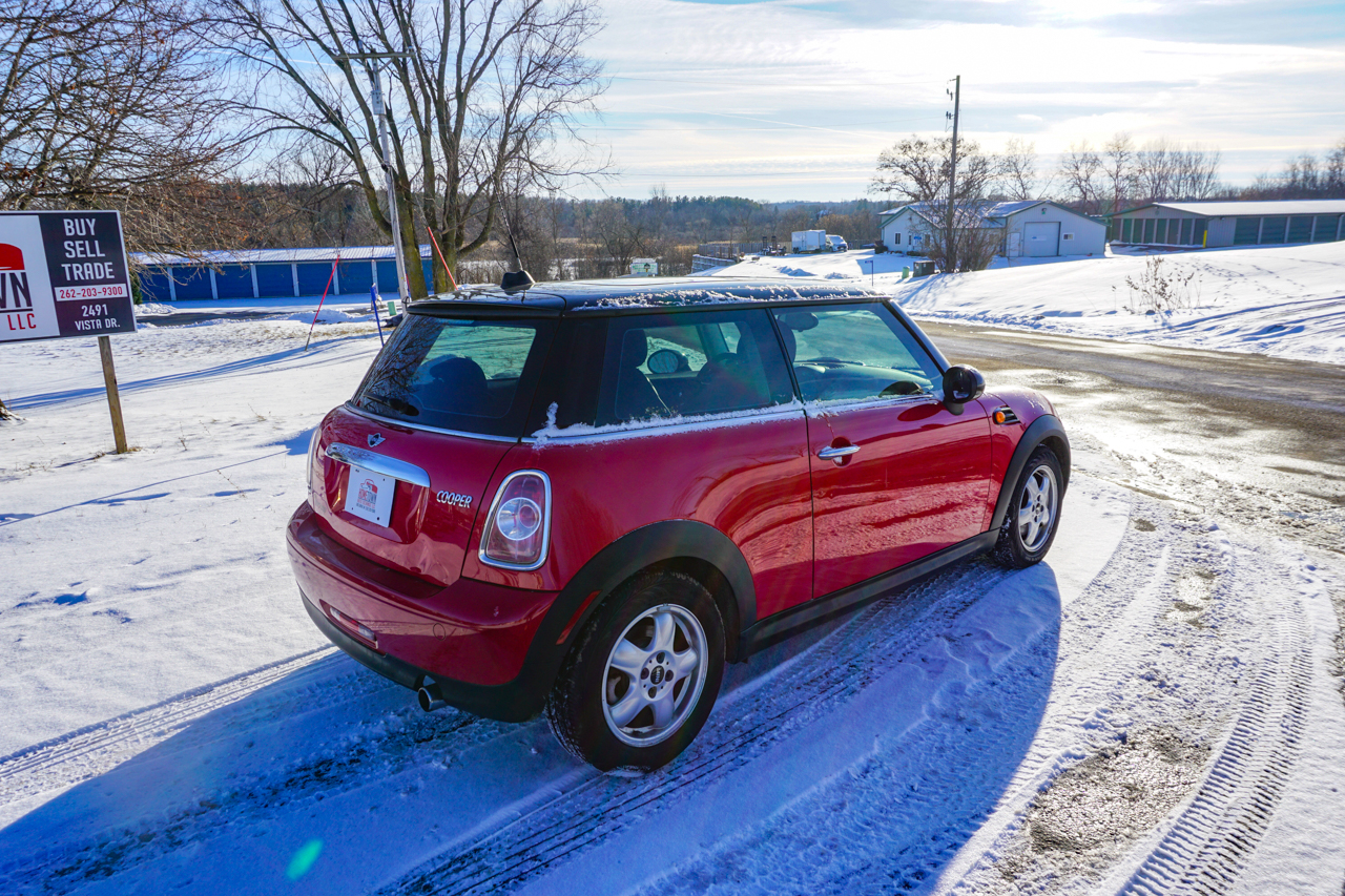 MINI Cooper Hardtop 2dr Cpe 2011