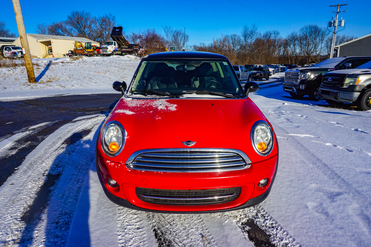 MINI Cooper Hardtop 2dr Cpe 2011