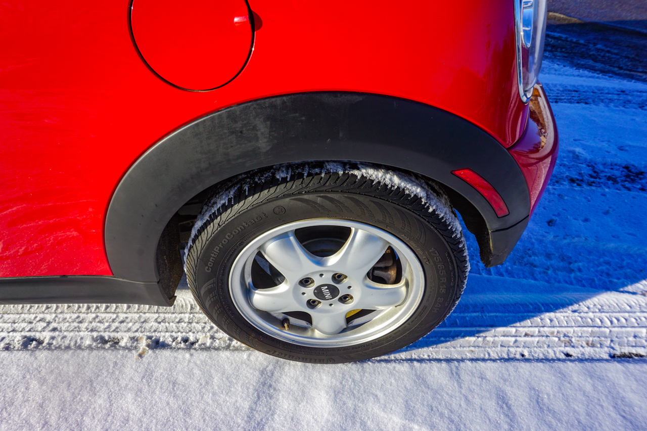 MINI Cooper Hardtop 2dr Cpe 2011