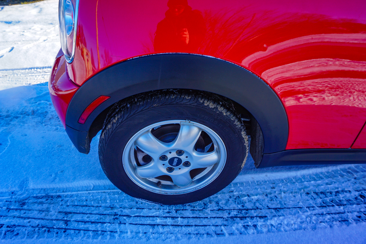 MINI Cooper Hardtop 2dr Cpe 2011