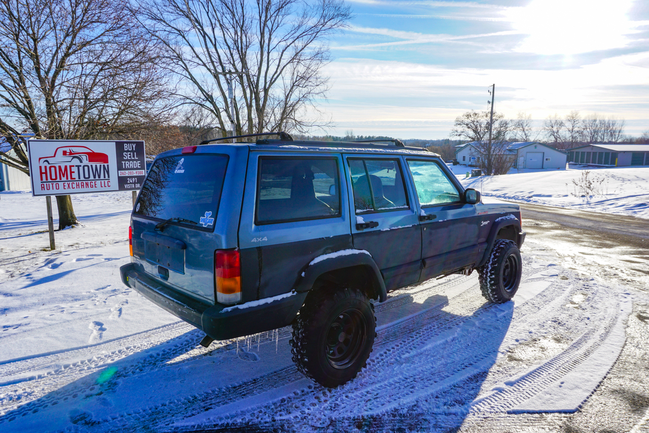 Jeep Cherokee 4dr Sport 4WD 1997