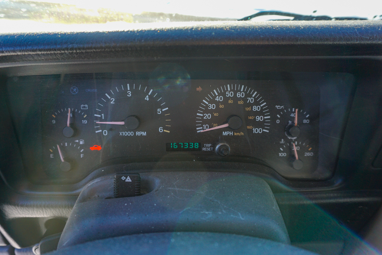 Jeep Cherokee 4dr Sport 4WD 1997