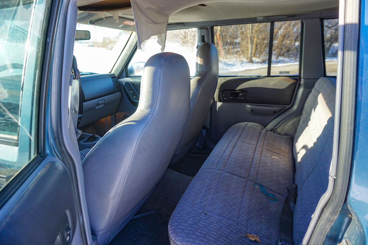 Jeep Cherokee 4dr Sport 4WD 1997