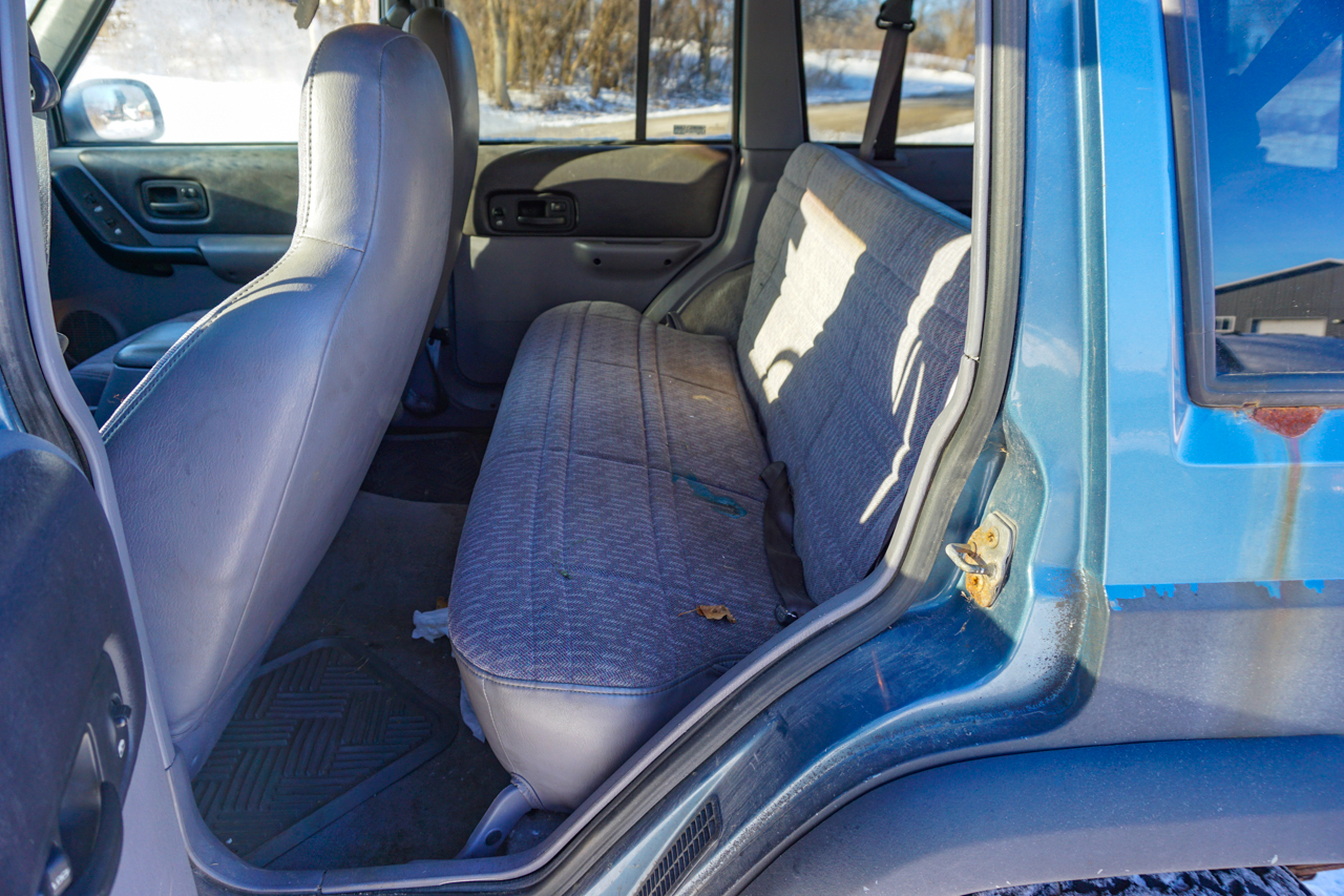 Jeep Cherokee 4dr Sport 4WD 1997