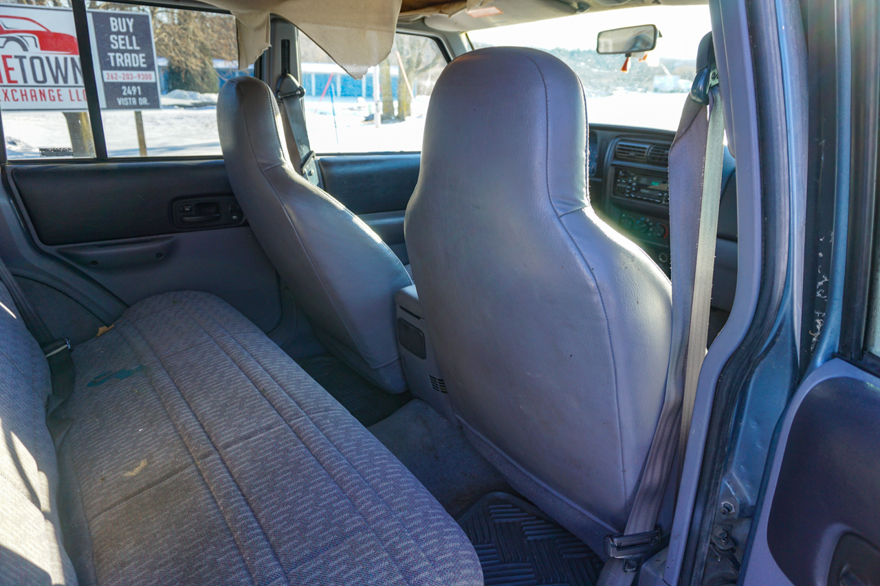 Jeep Cherokee 4dr Sport 4WD 1997