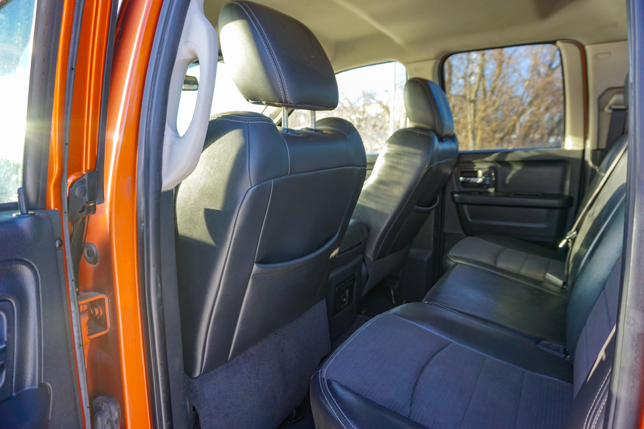 Dodge Ram 1500 4WD Quad Cab 140.5" Sport 2010