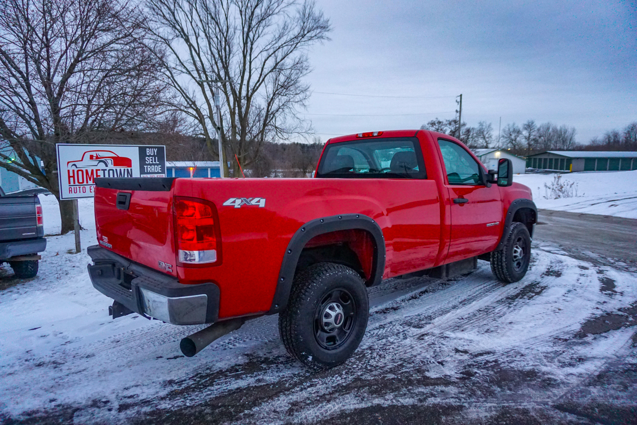 GMC Sierra 2500HD 4WD Reg Cab 133.7" Work Truck 2012