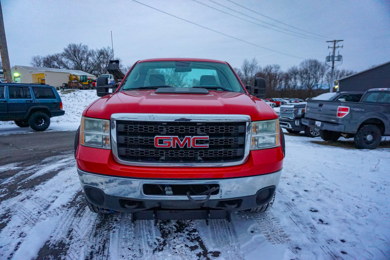 GMC Sierra 2500HD 4WD Reg Cab 133.7" Work Truck 2012
