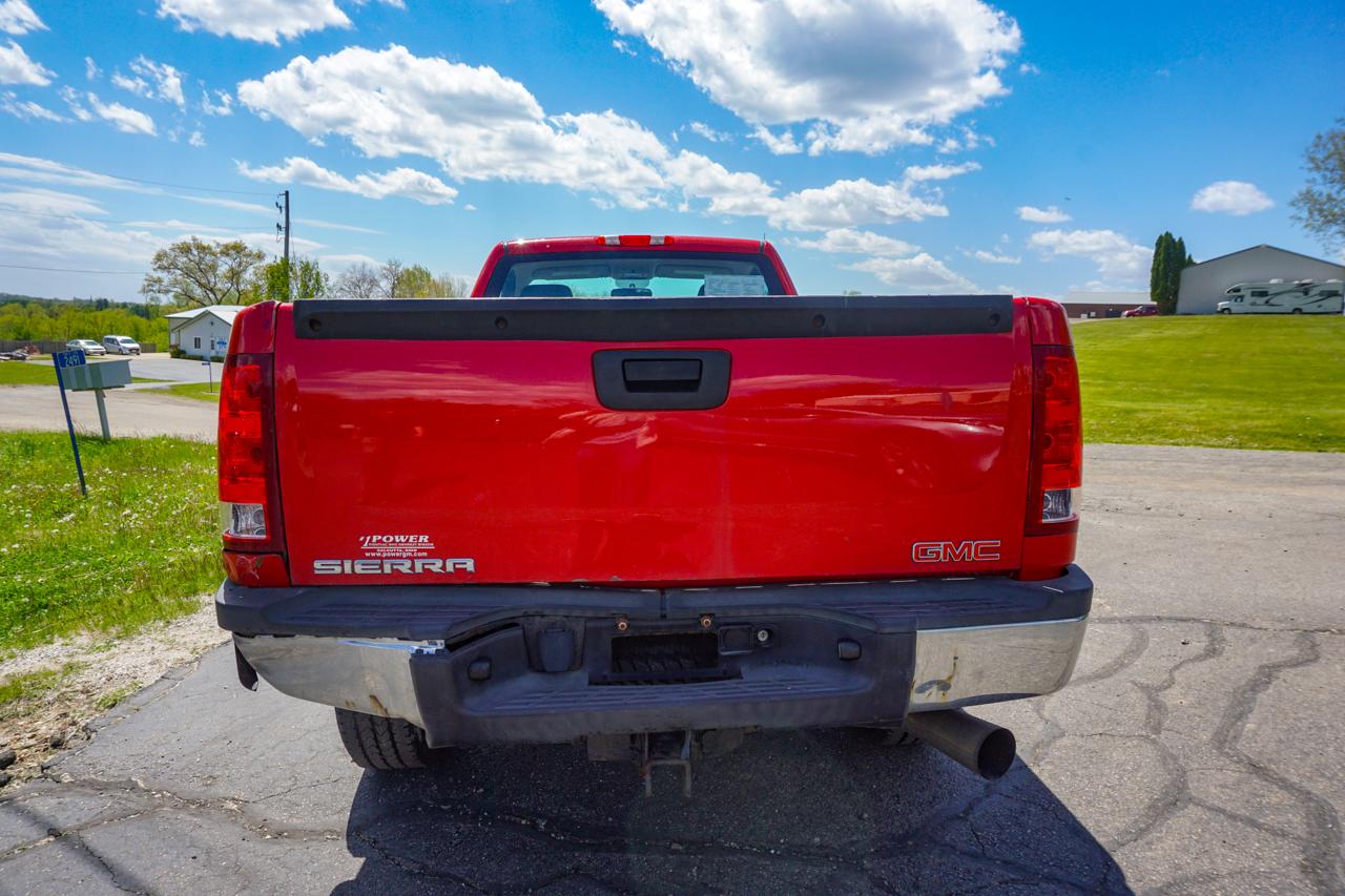 GMC Sierra 2500HD 4WD Reg Cab 133.7" Work Truck 2012