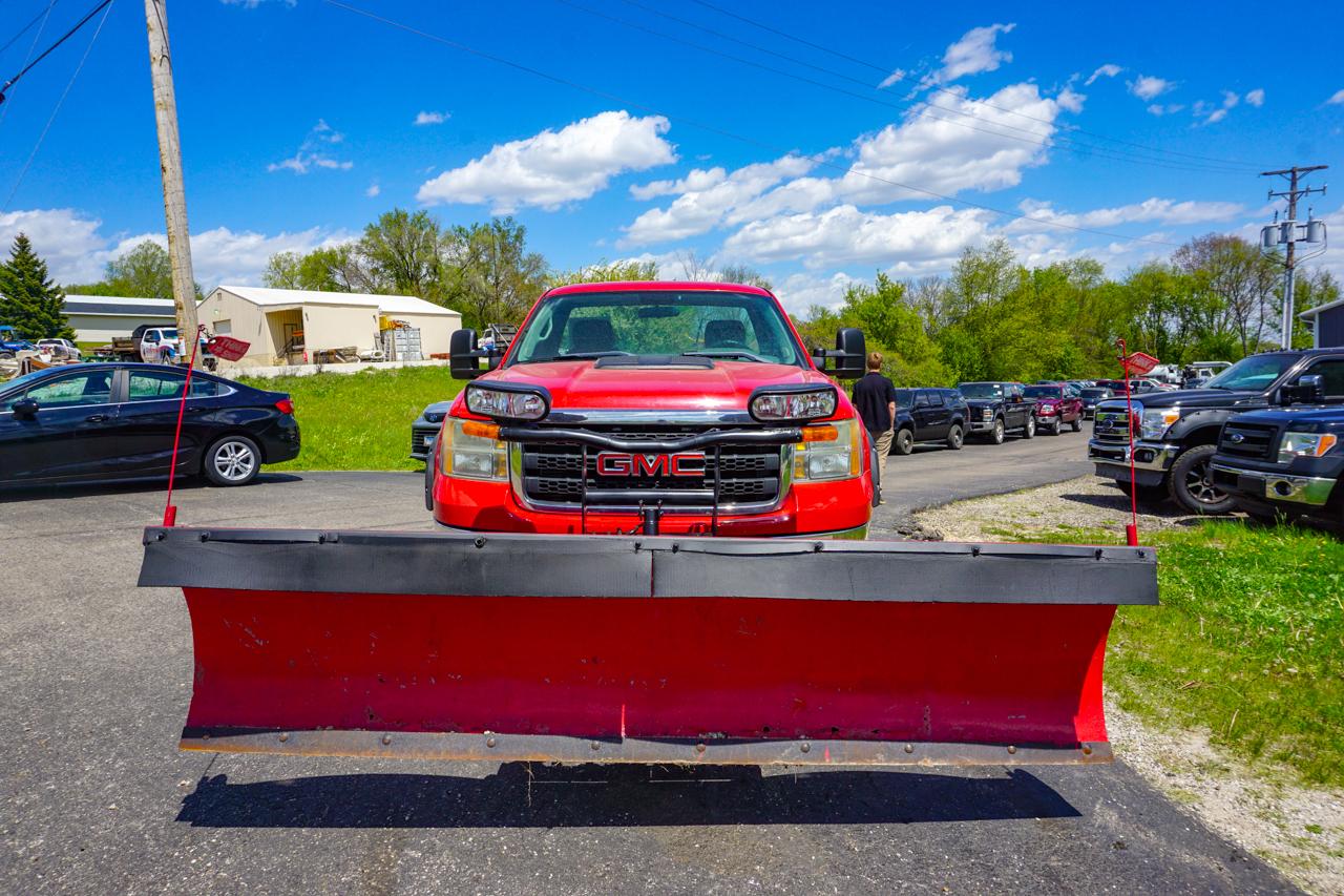 GMC Sierra 2500HD 4WD Reg Cab 133.7" Work Truck 2012