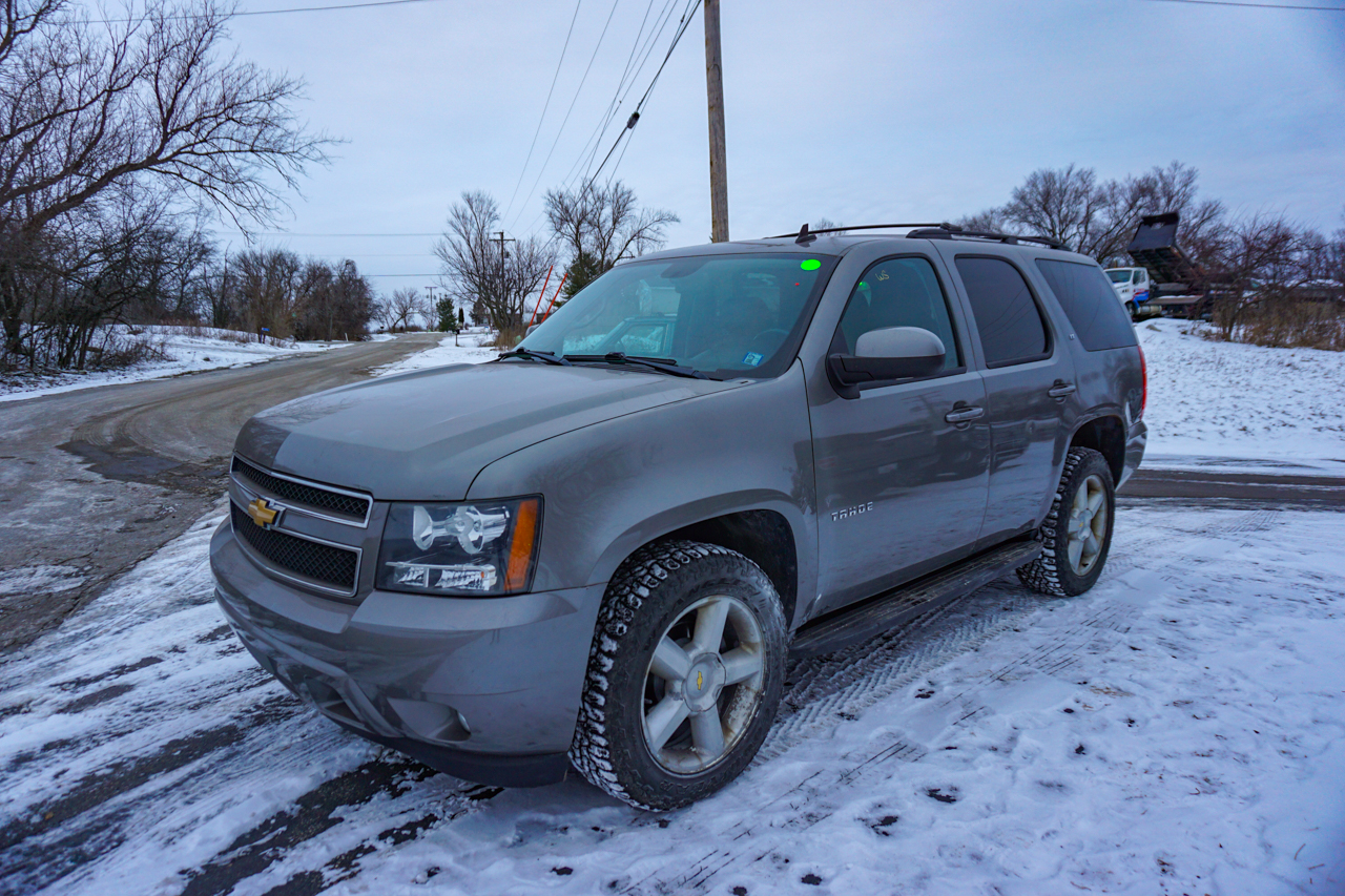 Chevrolet Tahoe 4WD 4dr 1500 LT 2012