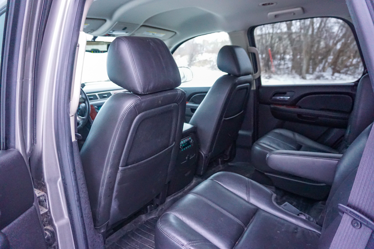 Chevrolet Tahoe 4WD 4dr 1500 LT 2012