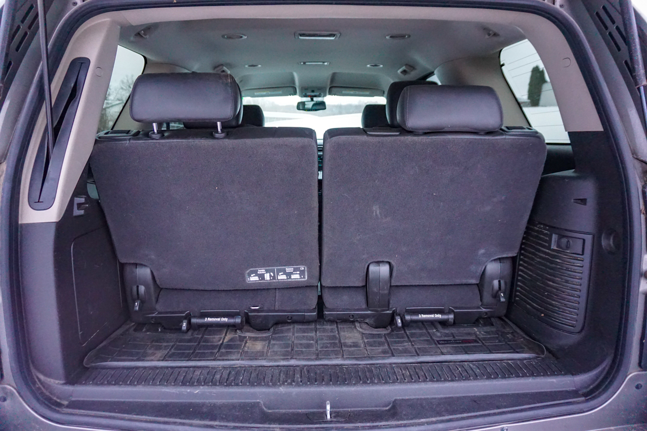 Chevrolet Tahoe 4WD 4dr 1500 LT 2012