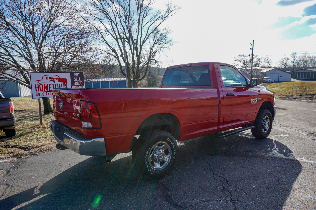 RAM 2500 4WD Reg Cab 140.5" Tradesman 2013
