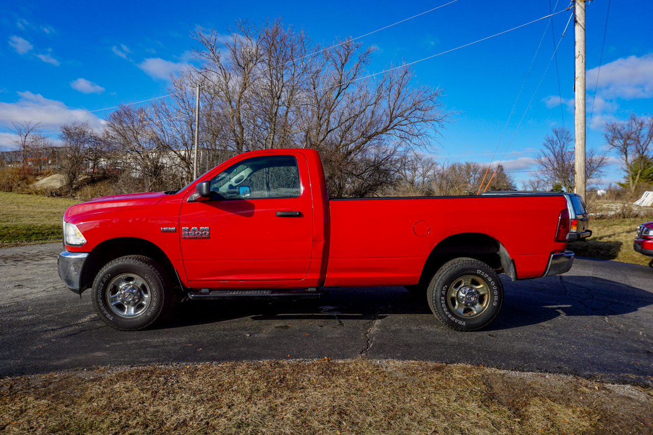 RAM 2500 4WD Reg Cab 140.5" Tradesman 2013