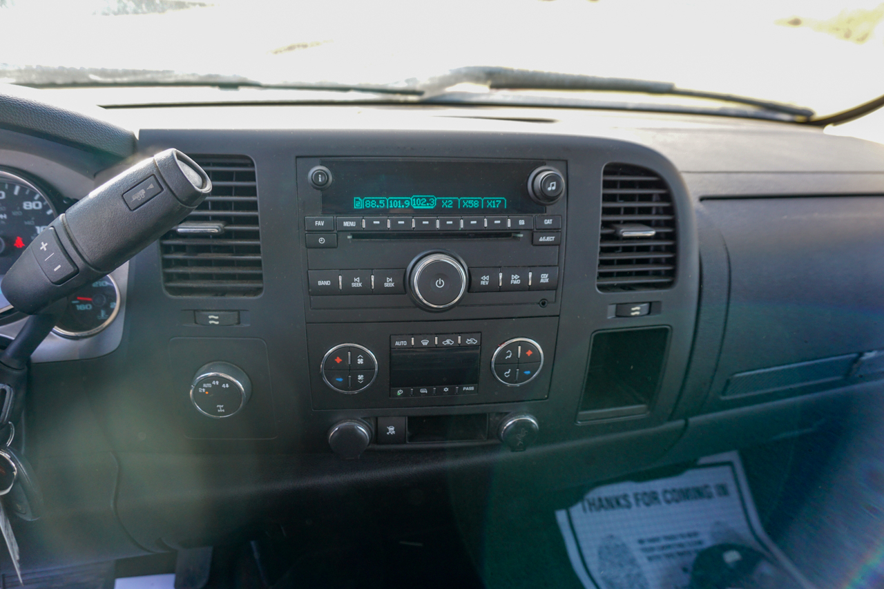 GMC Sierra 1500 4WD Ext Cab 143.5" SLE 2011