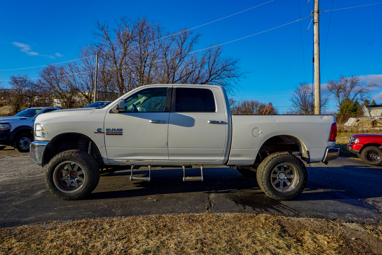 RAM 2500 4WD Crew Cab 149" SLT 2015