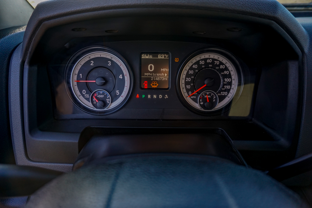 RAM 2500 4WD Crew Cab 149" SLT 2015