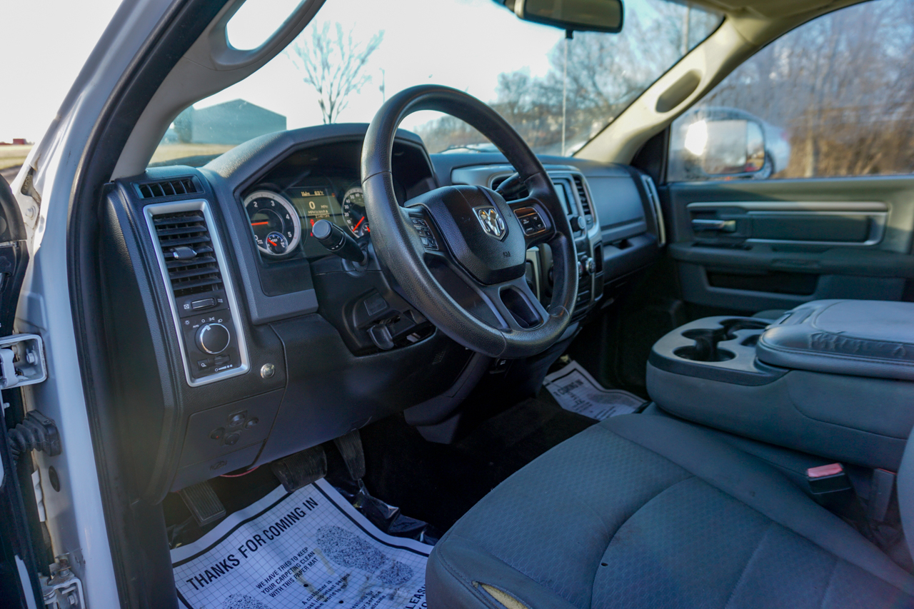 RAM 2500 4WD Crew Cab 149" SLT 2015