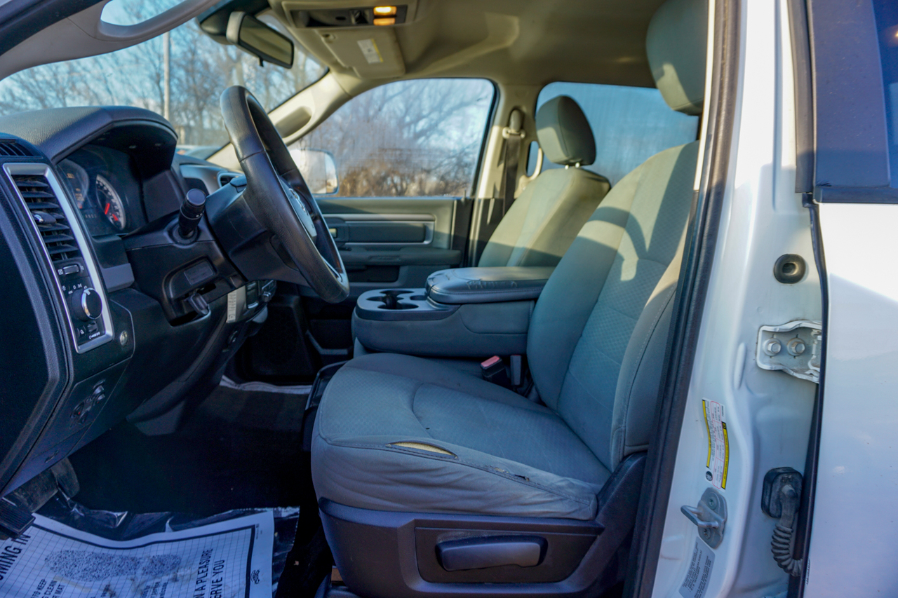 RAM 2500 4WD Crew Cab 149" SLT 2015