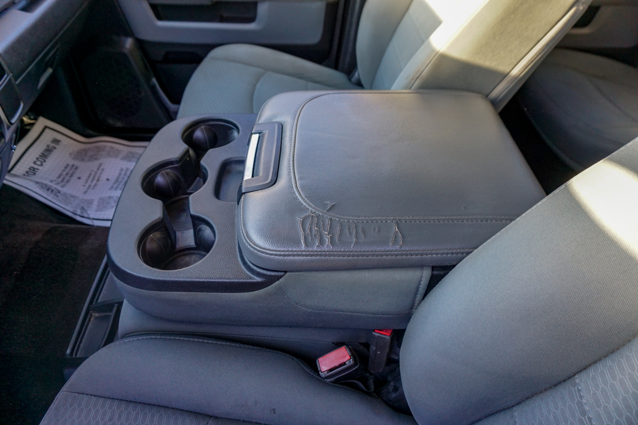 RAM 2500 4WD Crew Cab 149" SLT 2015