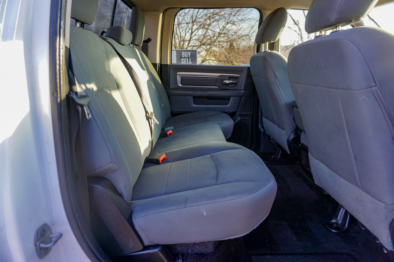 RAM 2500 4WD Crew Cab 149" SLT 2015