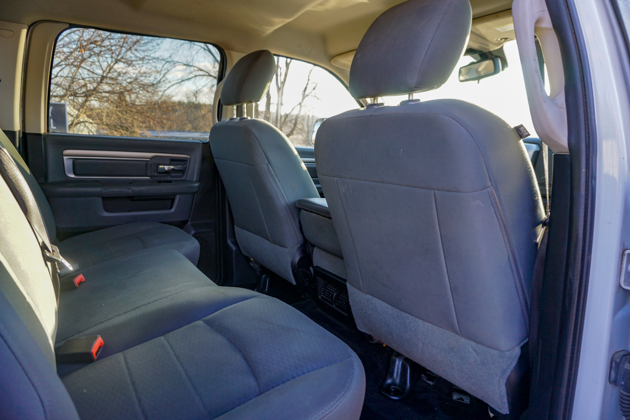 RAM 2500 4WD Crew Cab 149" SLT 2015