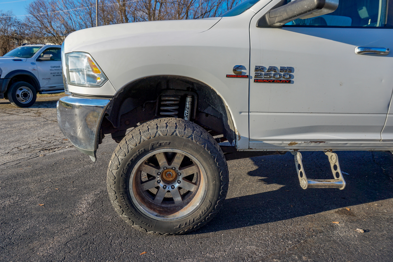 RAM 2500 4WD Crew Cab 149" SLT 2015