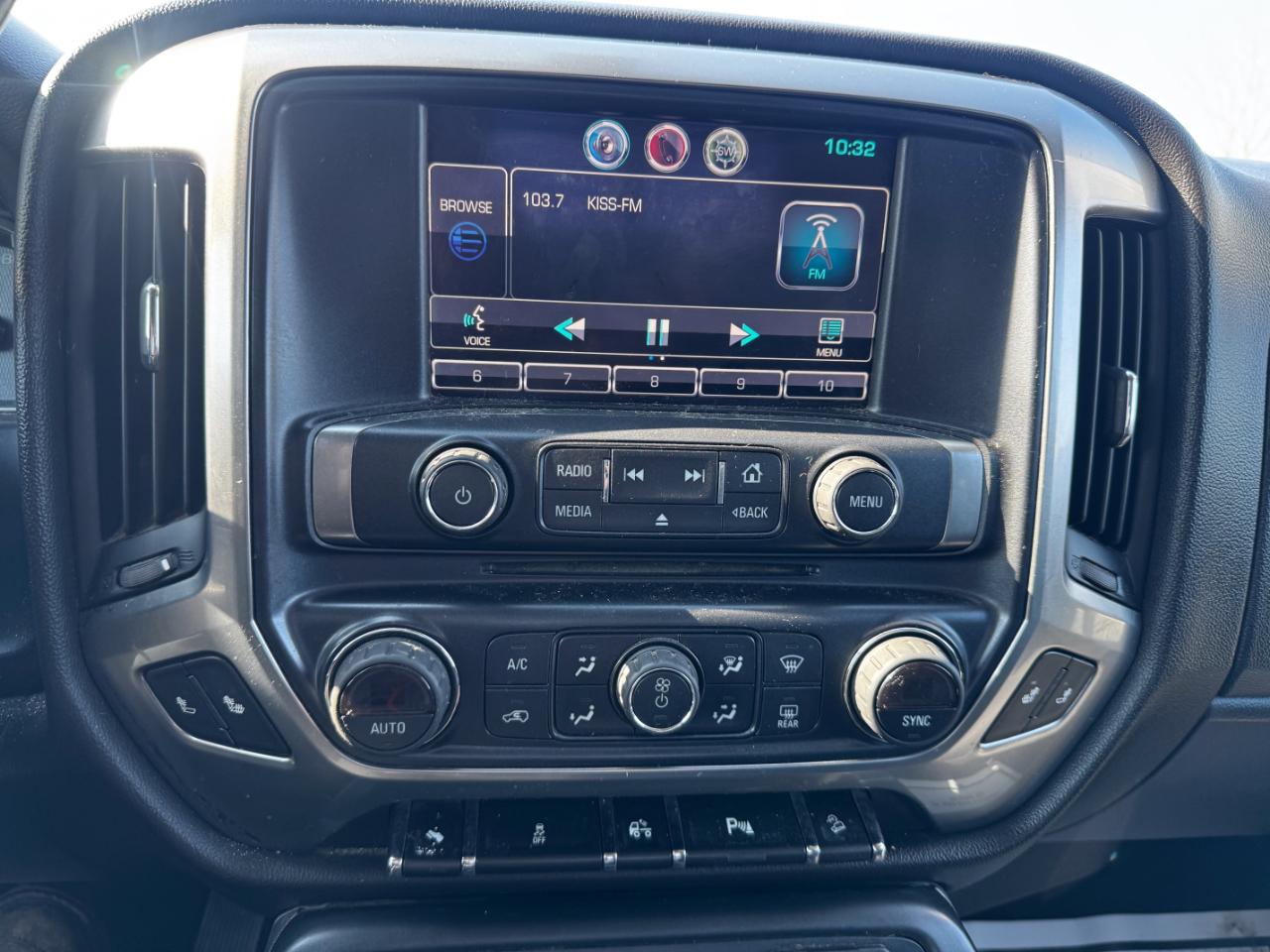 Chevrolet Silverado 1500 4WD Double Cab 143.5" LT w/2LT 2014