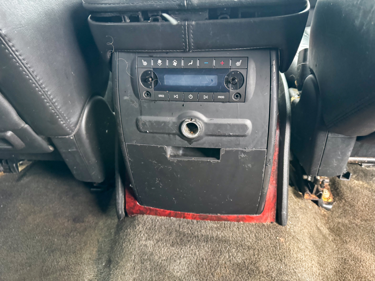 Cadillac Escalade AWD 4dr 2007