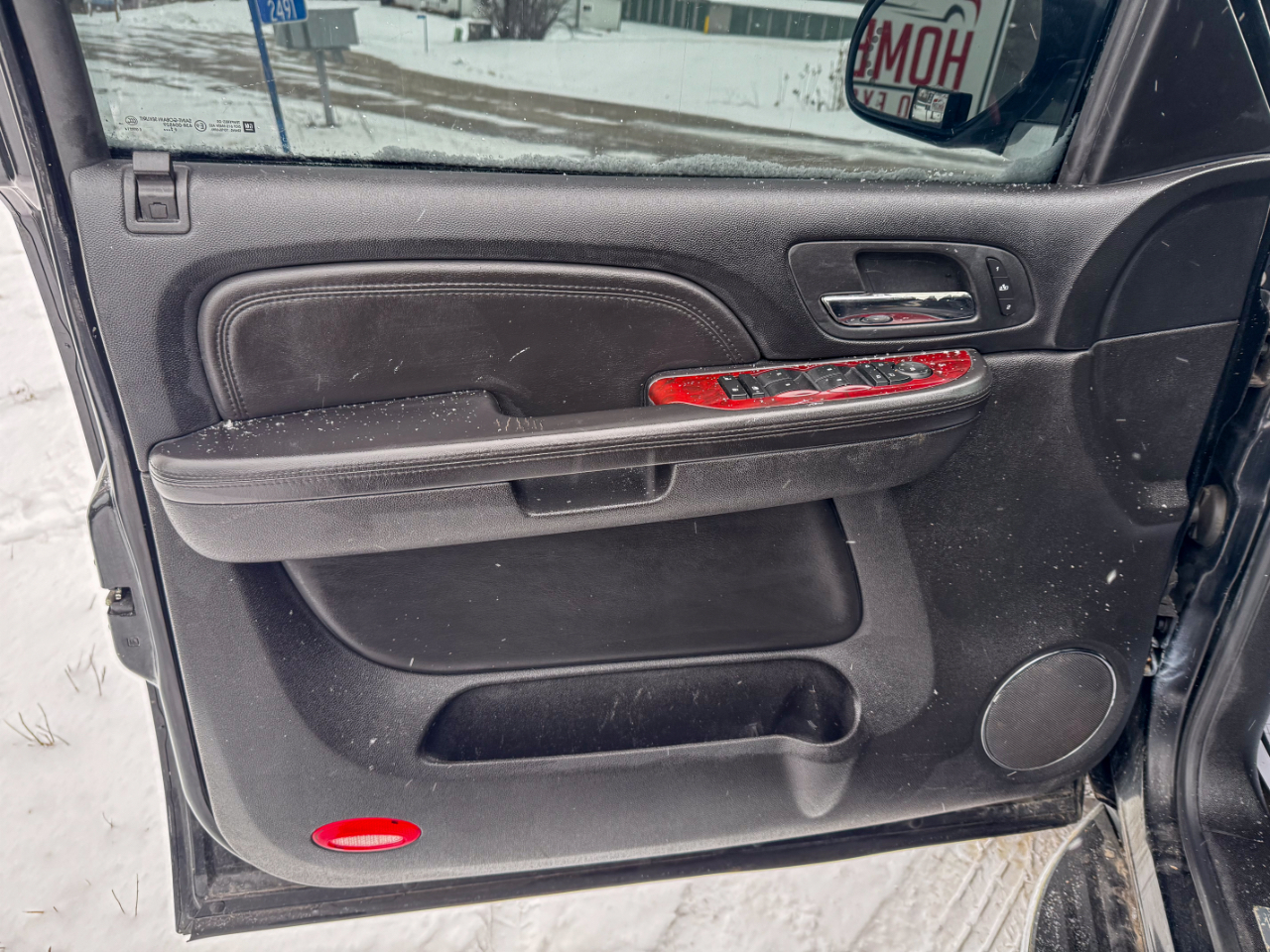 Cadillac Escalade AWD 4dr 2007