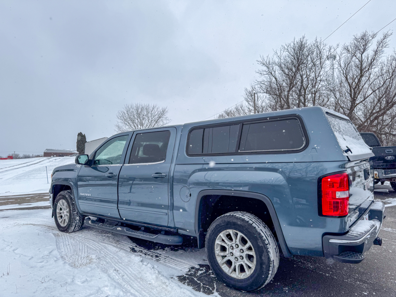 GMC Sierra 1500 4WD Crew Cab 143.5" SLE 2014