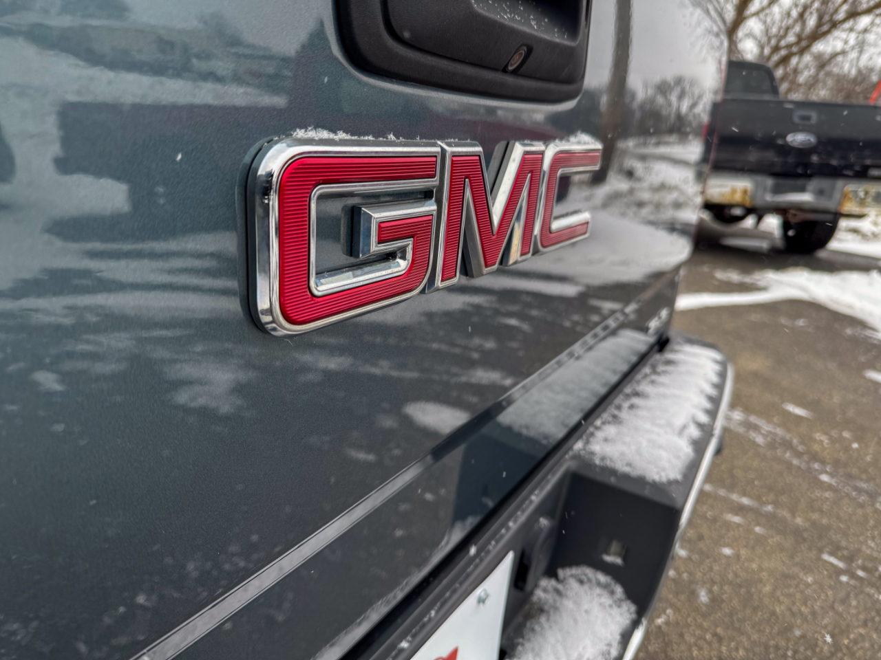 GMC Sierra 1500 4WD Crew Cab 143.5" SLE 2014