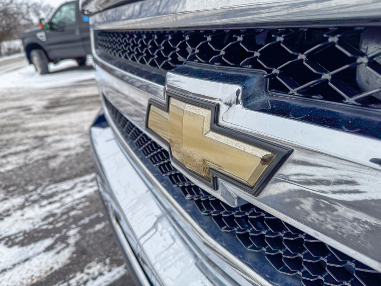 Chevrolet Silverado 1500 4WD Ext Cab 143.5" LT 2011