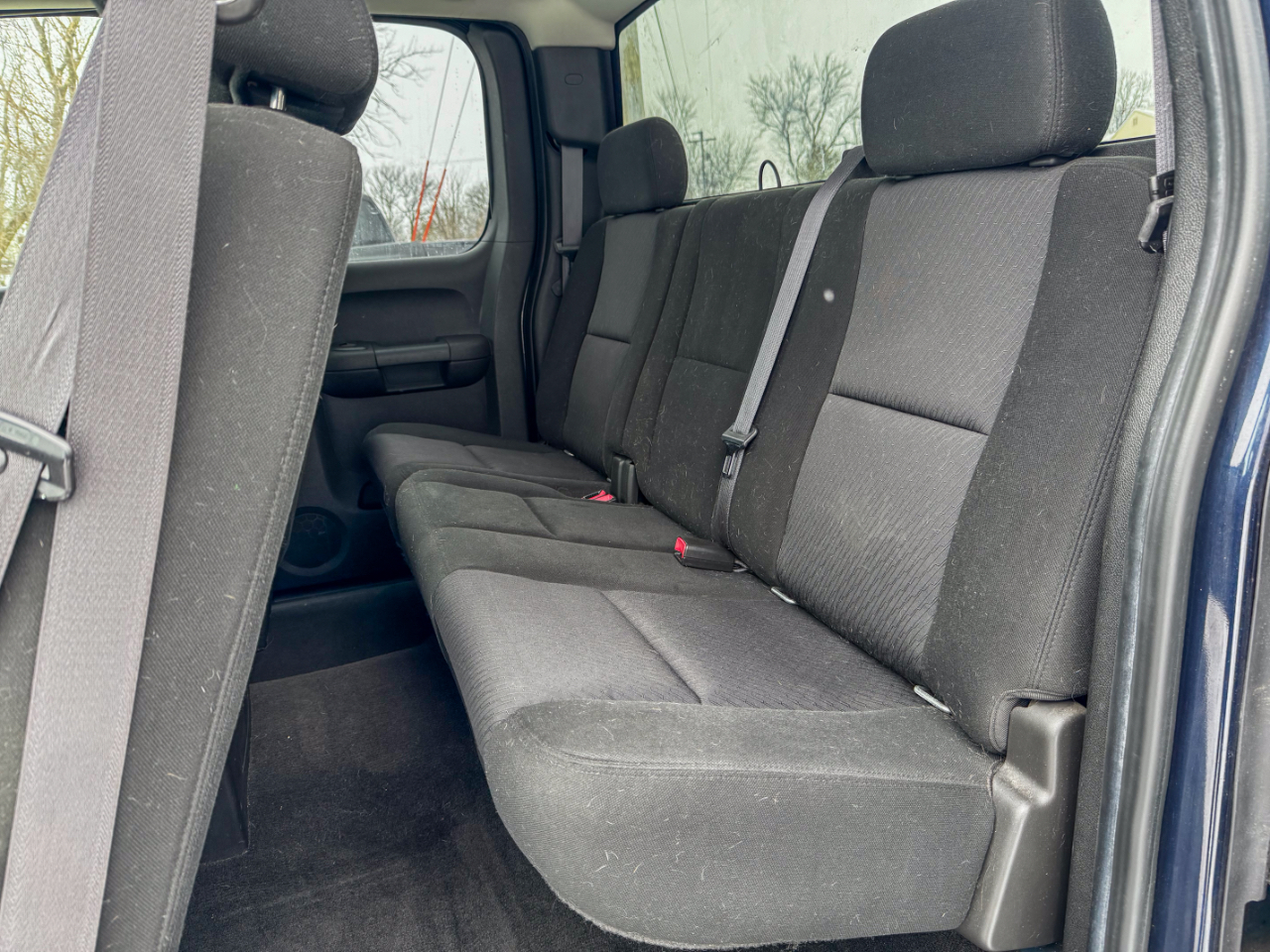 Chevrolet Silverado 1500 4WD Ext Cab 143.5" LT 2011