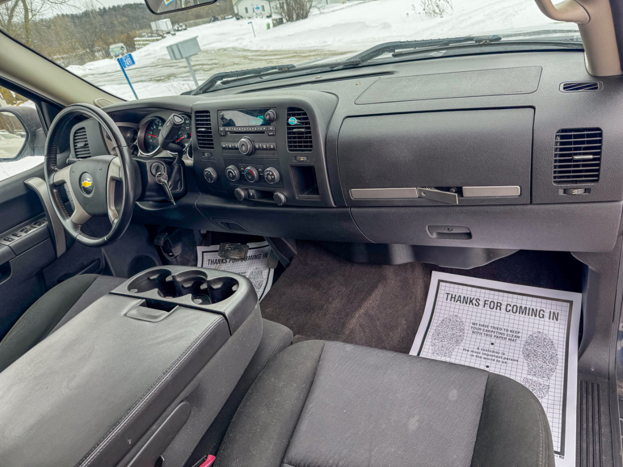 Chevrolet Silverado 1500 4WD Ext Cab 143.5" LT 2011