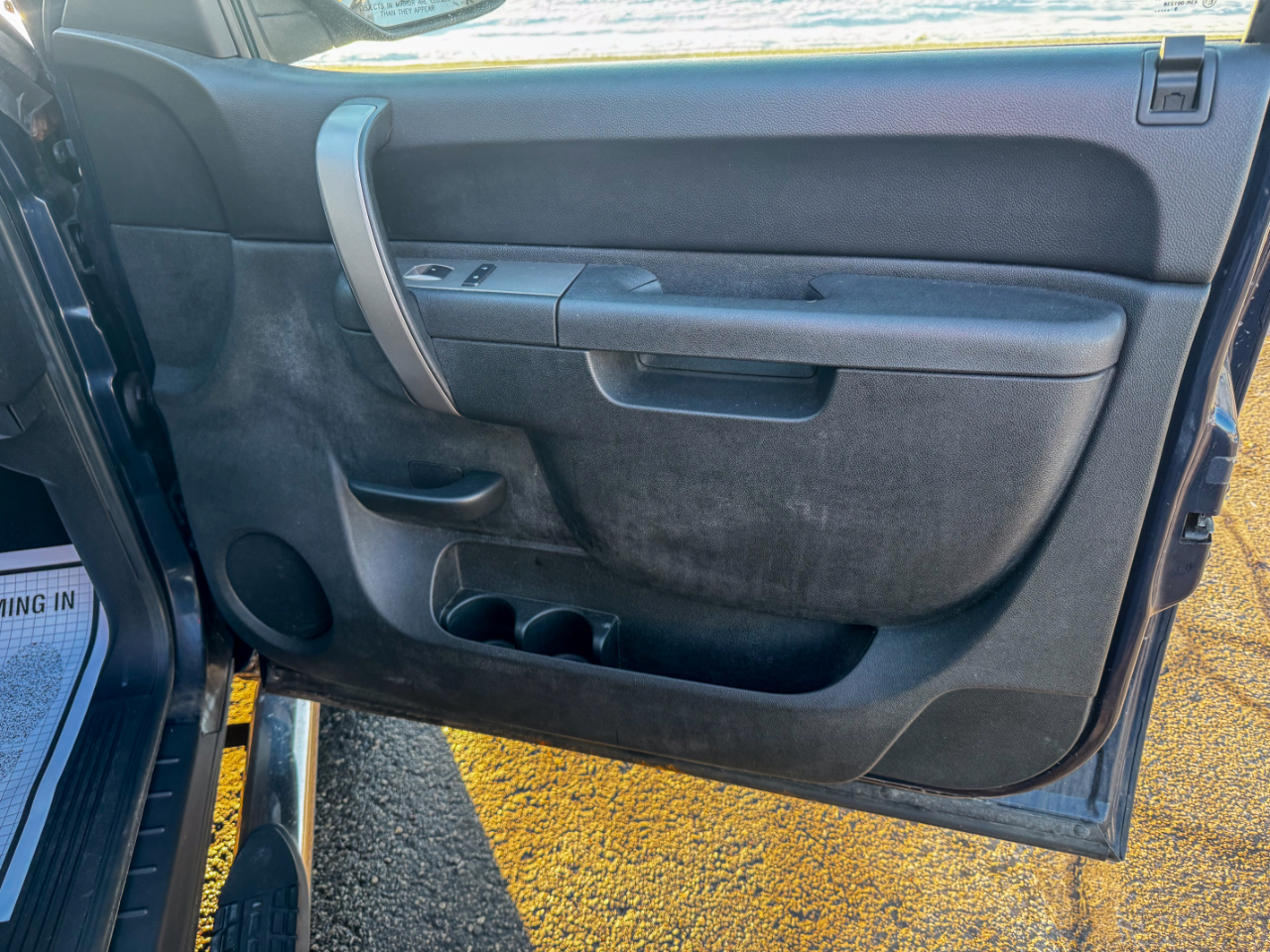 Chevrolet Silverado 1500 4WD Ext Cab 143.5" LT 2011