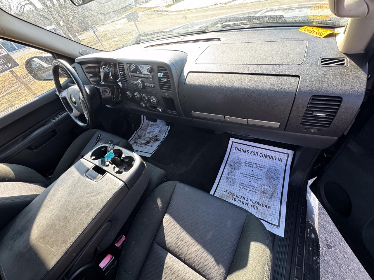 Chevrolet Silverado 1500 4WD Ext Cab 143.5" LT 2011