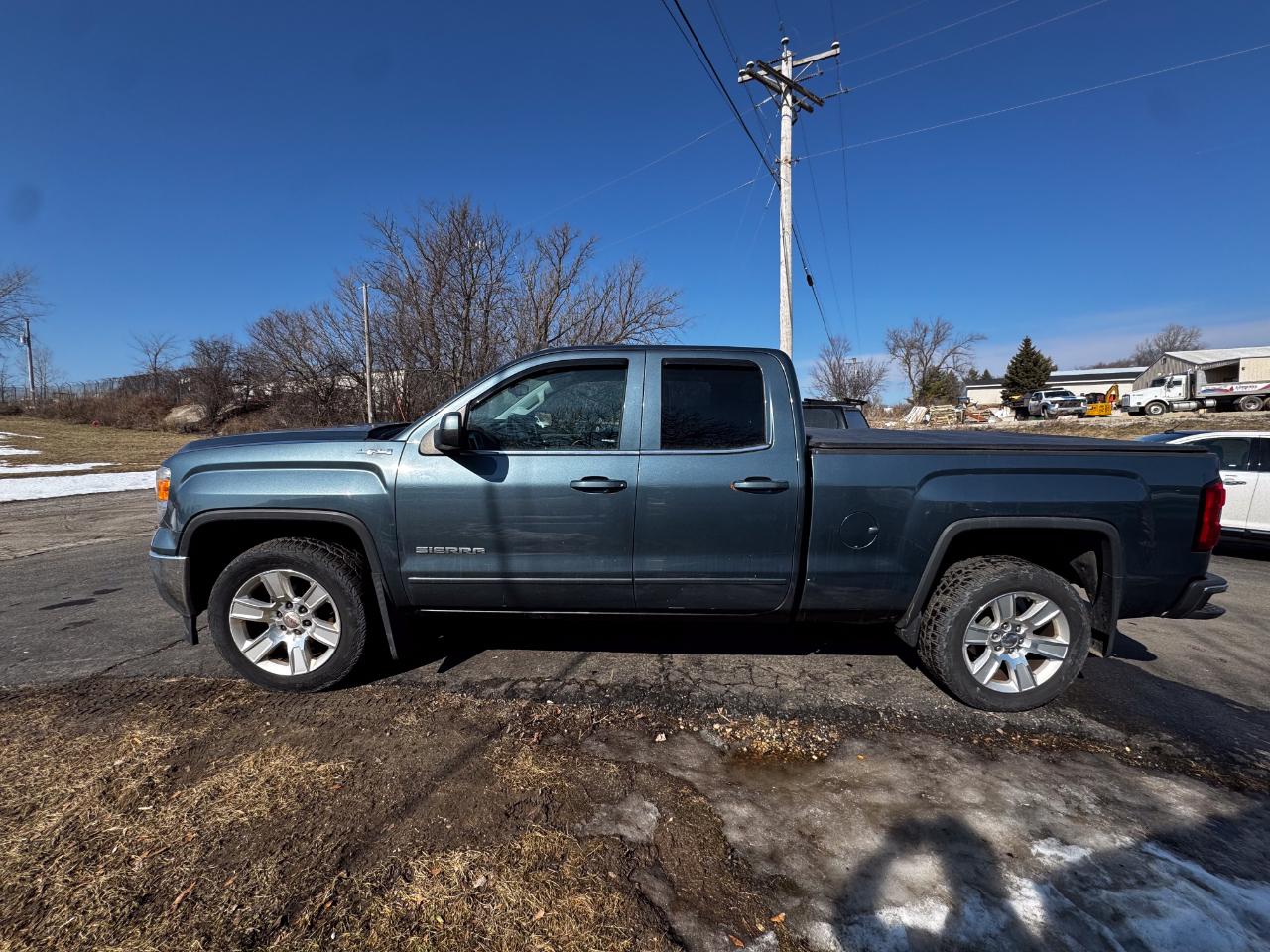 GMC Sierra 1500 4WD Double Cab 143.5" SLE 2014