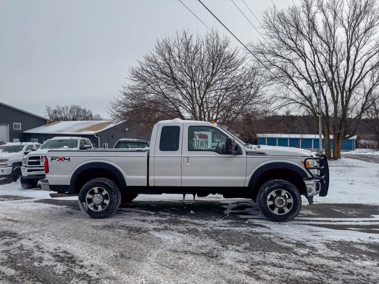 Ford Super Duty F-250 SRW 4WD SuperCab 142" Lariat 2011