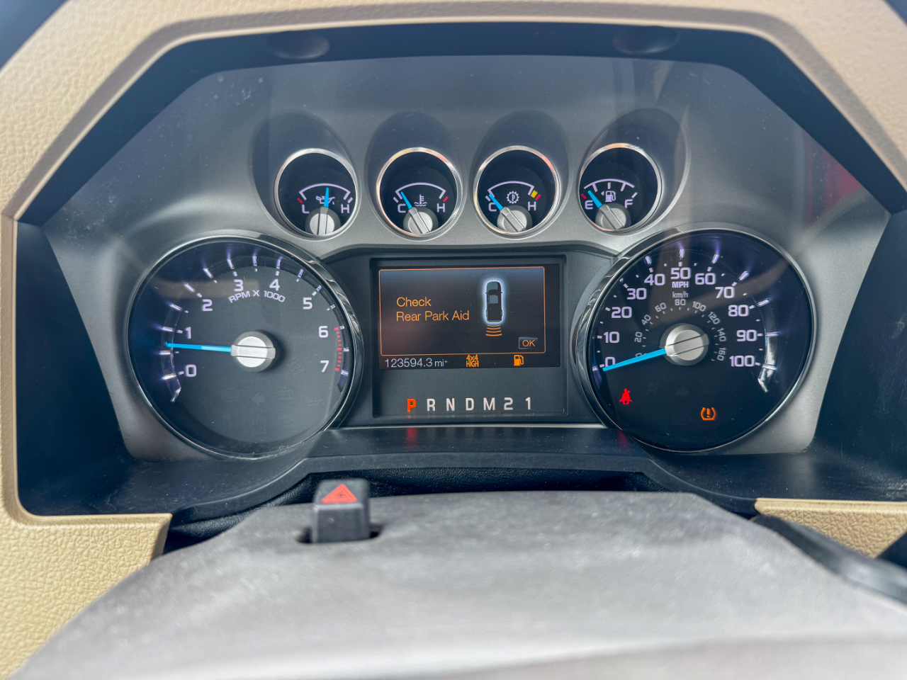 Ford Super Duty F-250 SRW 4WD SuperCab 142" Lariat 2011